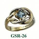 Aquamarine ring in two tone gold